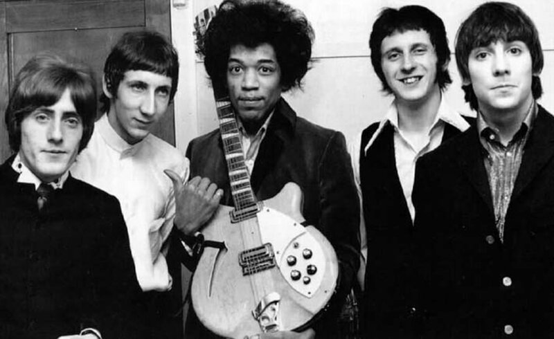 Five Men with Guitar — Black
