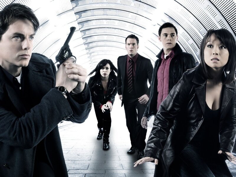 Five People in a Tunnel