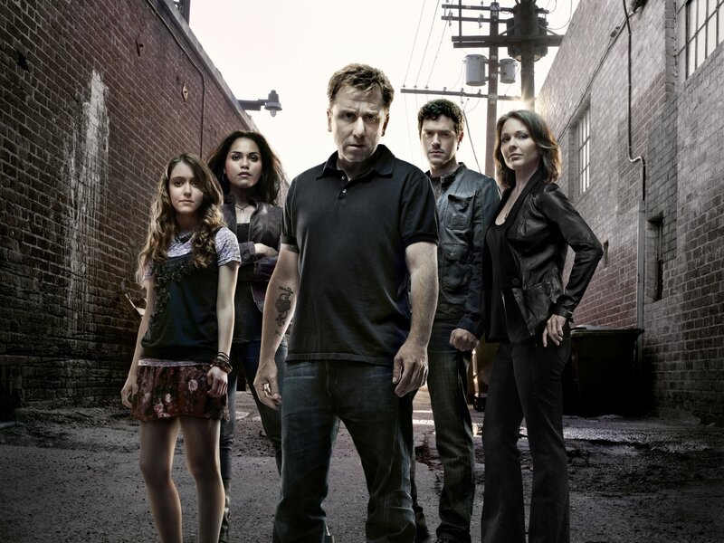 Five People in Alley