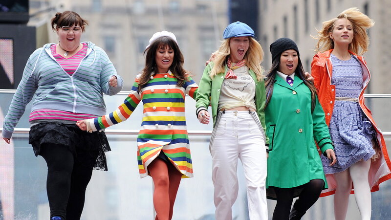 Five Women Walking — Green