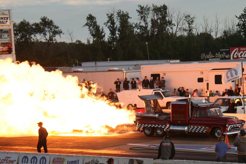 Flame-throwing Truck — Red