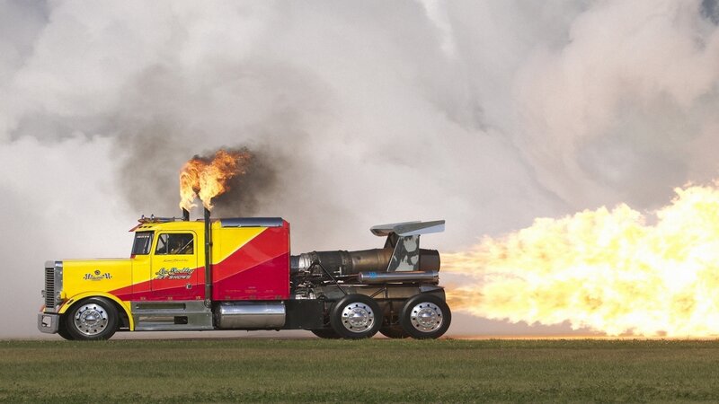 Flame-throwing Truck — Yellow