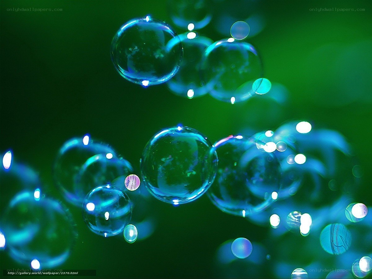 Floating Bubbles in Green Light