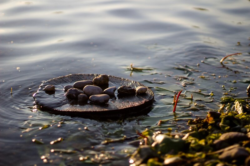 Floating Disc with Stones