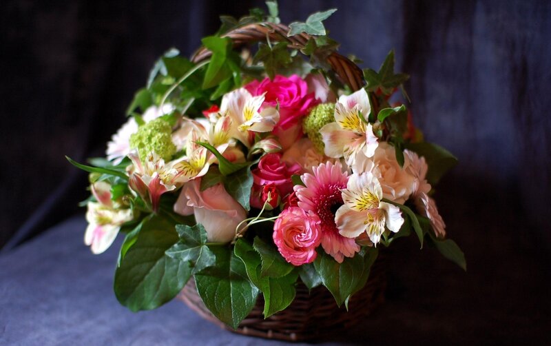 Floral arrangement in a basket