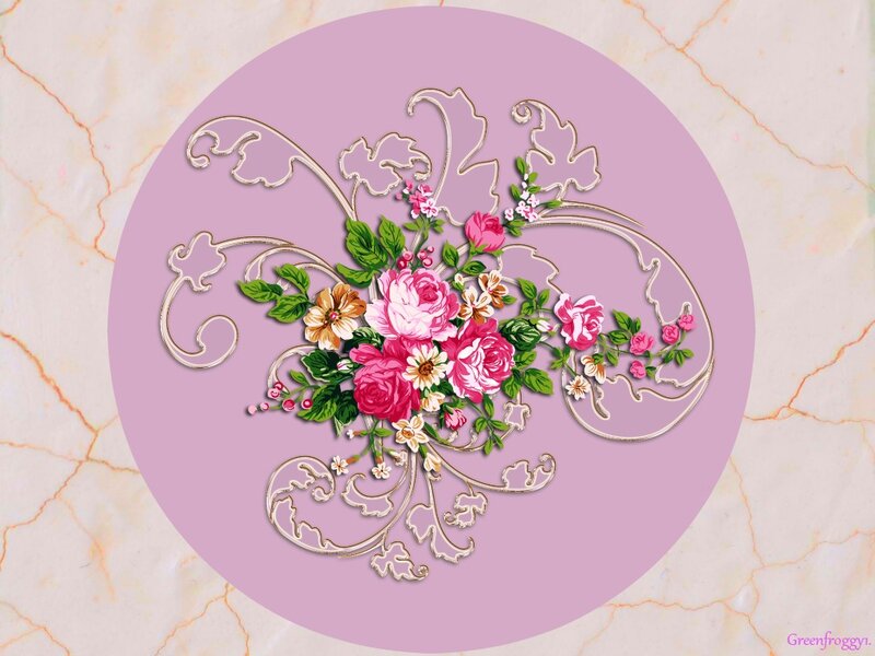Floral Arrangement in Circle