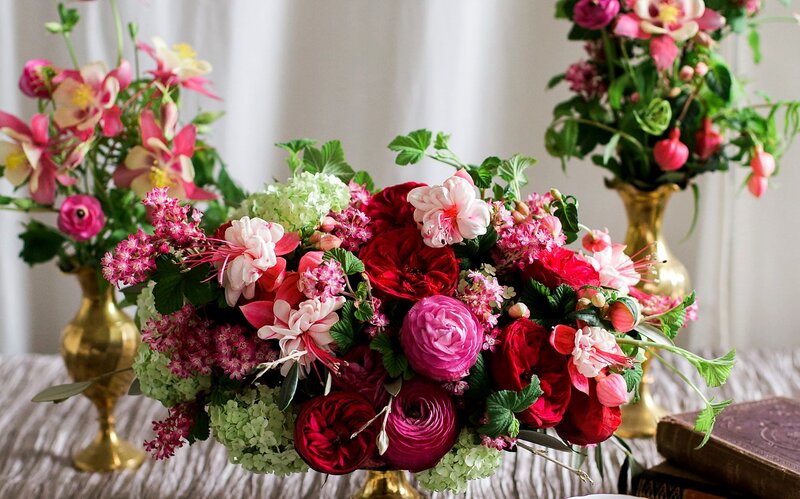Floral Arrangement on Table — Red, Calm