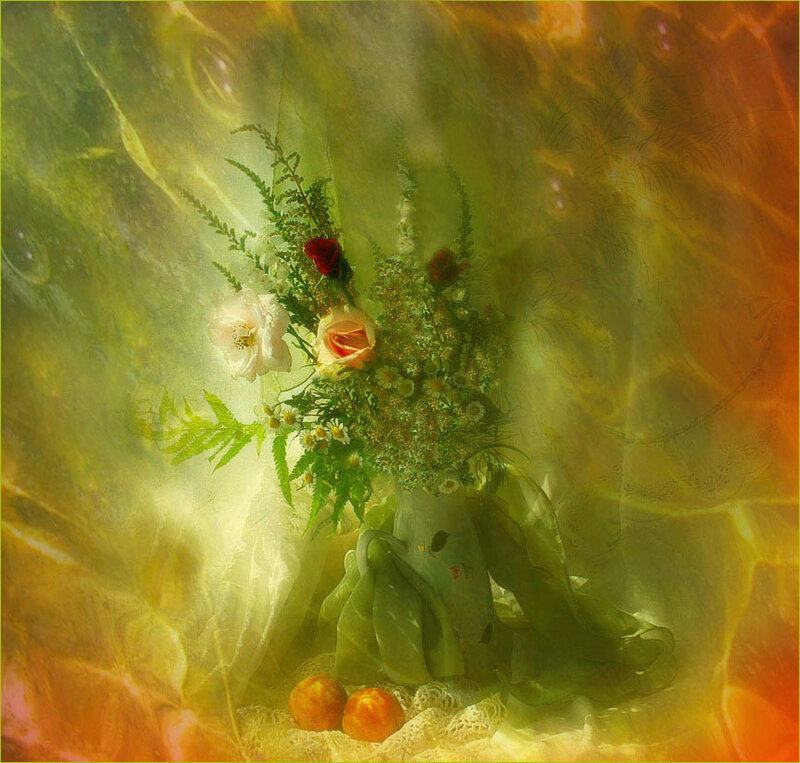Floral arrangement under water