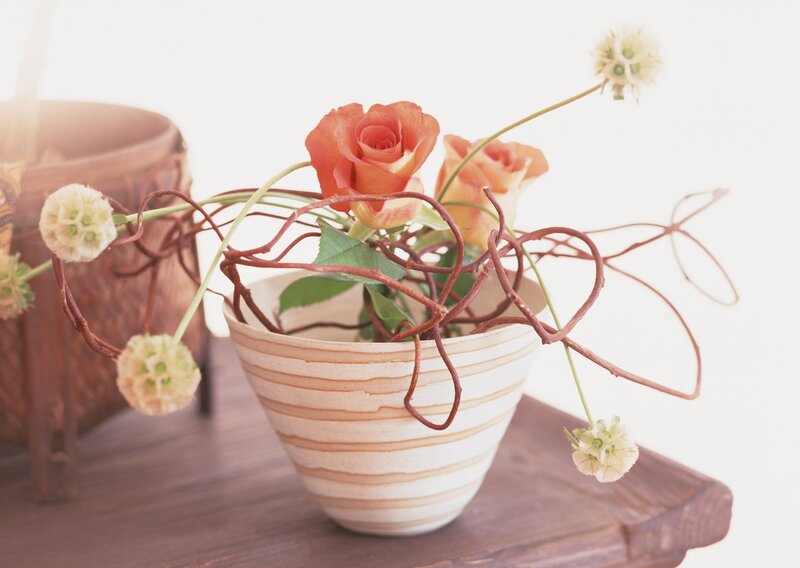 Floral arrangement with roses
