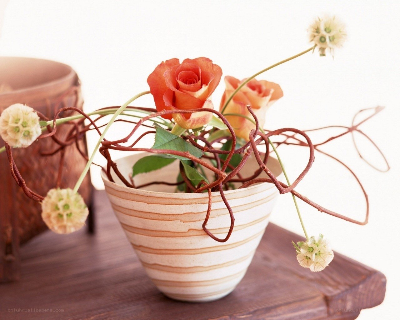 Floral arrangement with roses