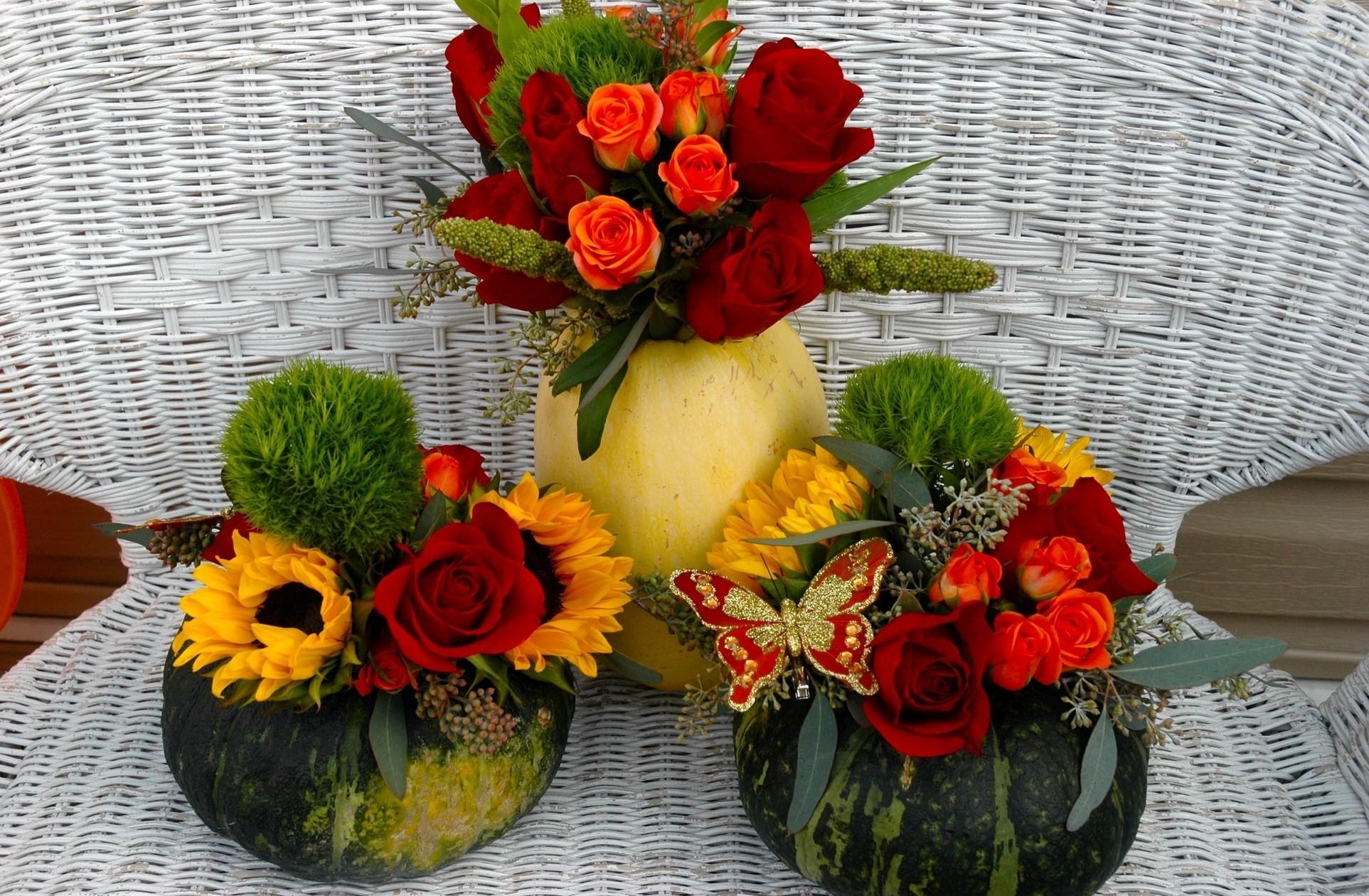 Floral arrangements in pumpkins
