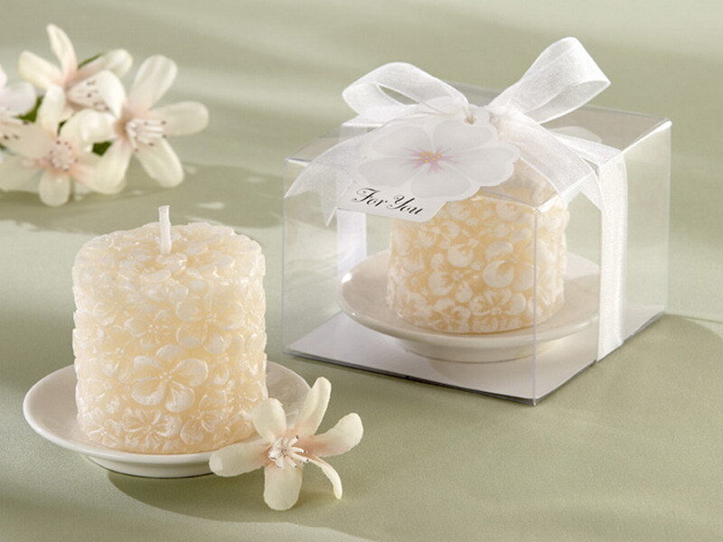 floral candles in gift box
