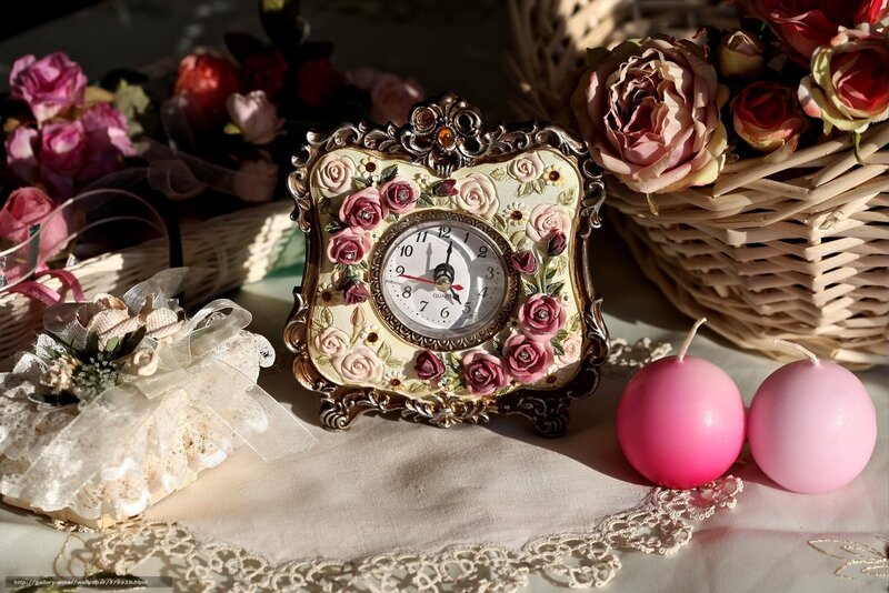 Floral clock with candles