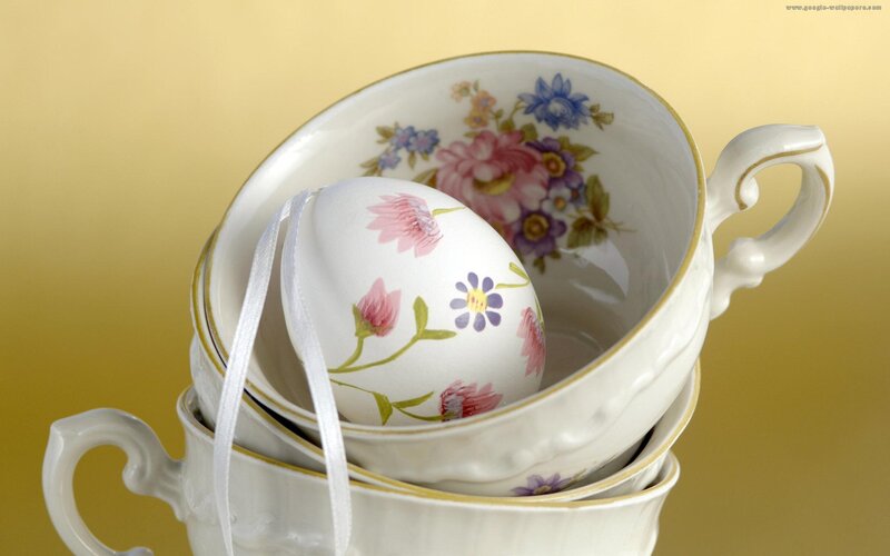 Floral Egg in Teacups