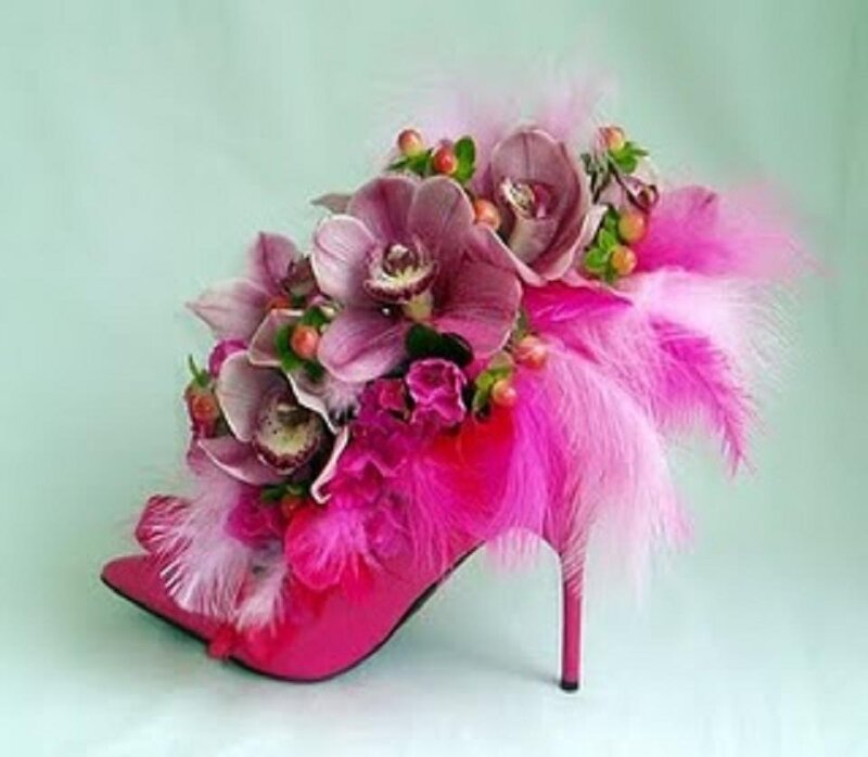 floral high-heeled shoe