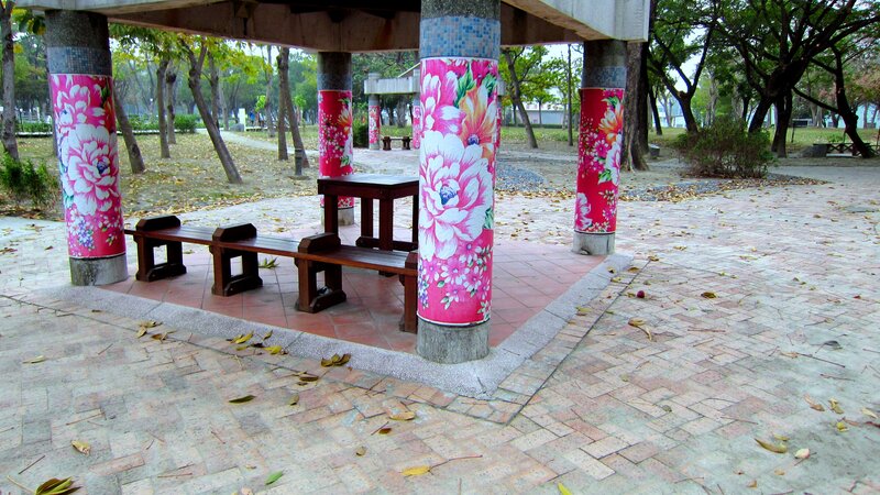 Floral-painted Pillars