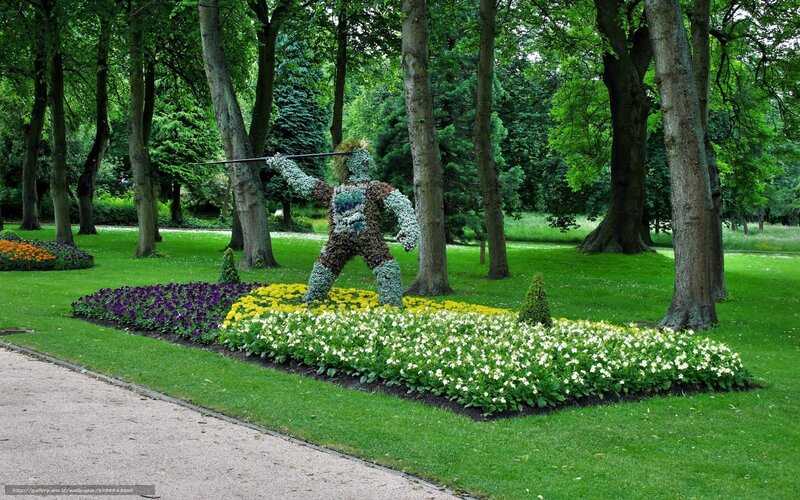 Floral sculpture in park