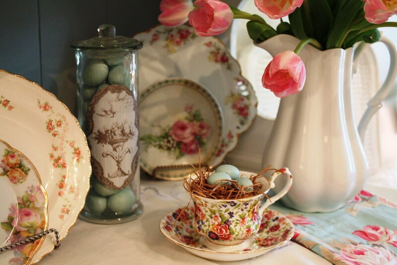 Floral Teacup with Eggs — White