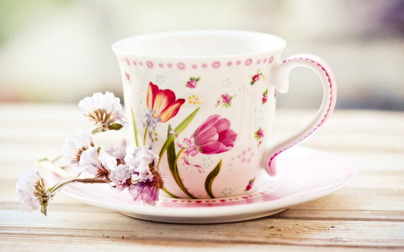Floral Teacup with Flowers — Pink