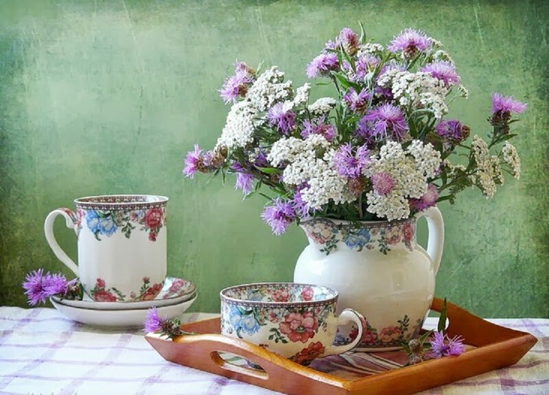 Floral Teacups and Flowers — Green, Serene