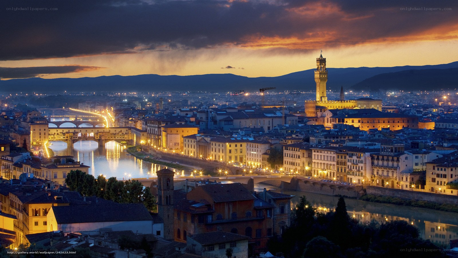 Florence at dusk with Arno River