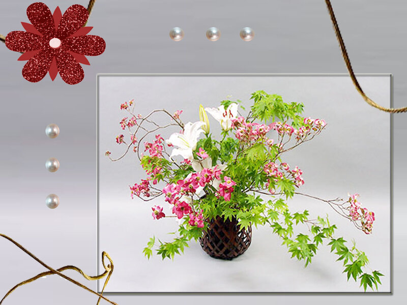 Flower Arrangement in Basket — Green, Calm