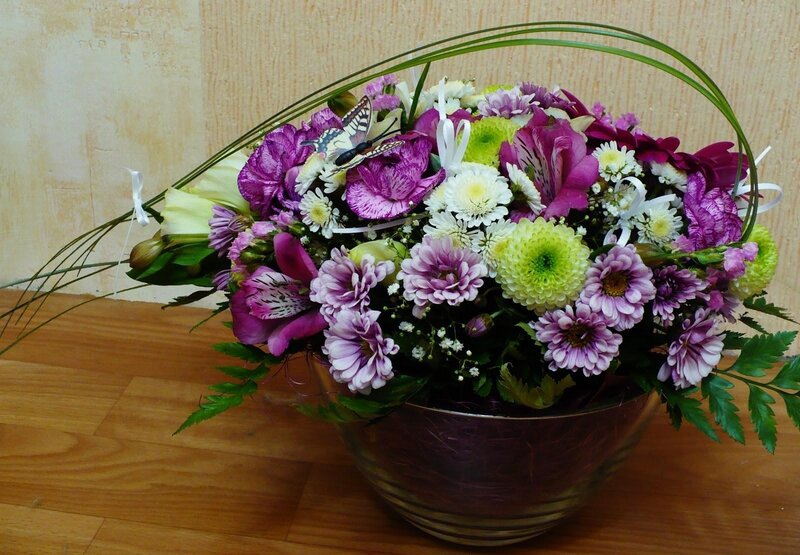 Flower Arrangement in Bowl — Purple, Calm