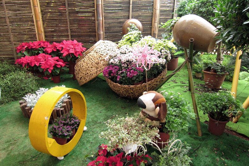 Flower Arrangement in Garden — Green