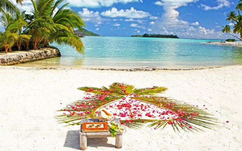 Flower Arrangement on Beach — White