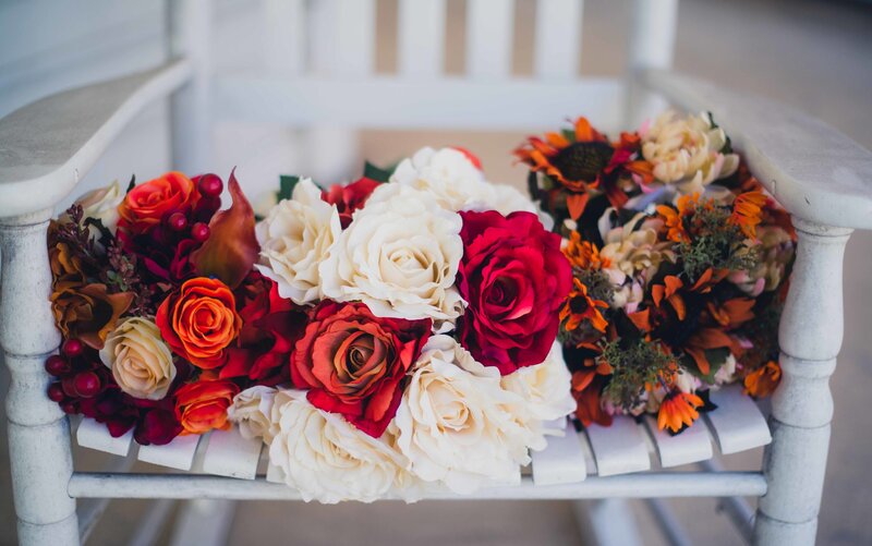 Flower Arrangement on Chair — Red, Calm