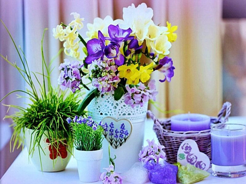 Flower Arrangement on Table — Purple, Calm