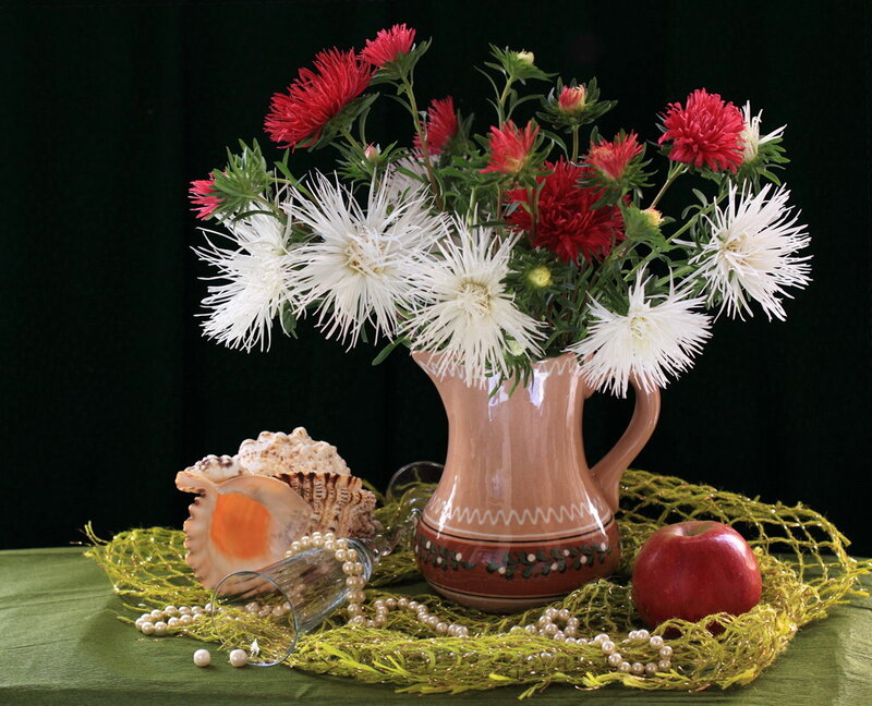 Flower Arrangement with Apple — Red