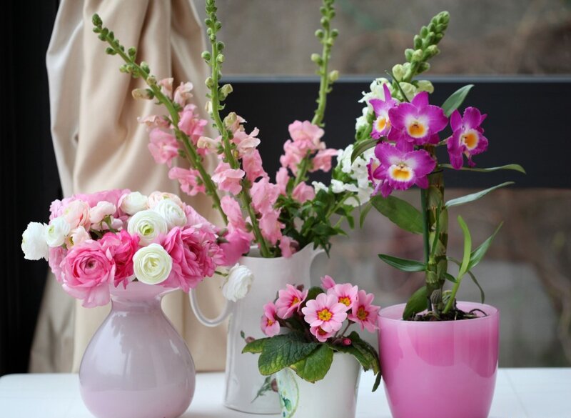 Flower Arrangements on Table — Pink, Calm
