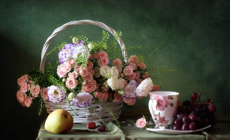 Flower Basket with Fruit