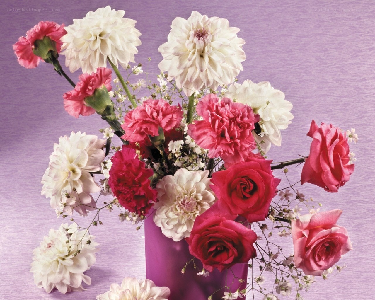 Flower bouquet in a vase
