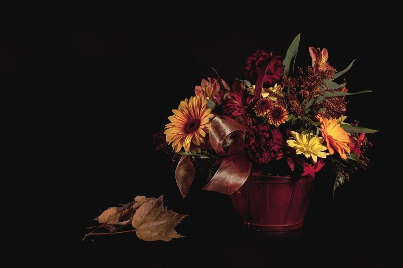 Flower Bouquet in Basket — Black