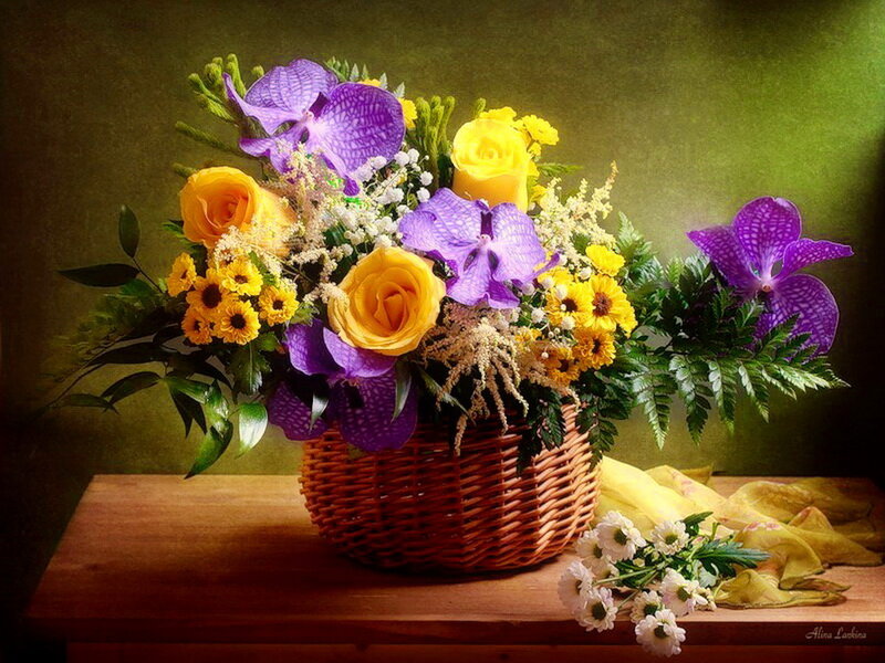 Flower Bouquet in Basket — Purple, Calm, Photograph, Table, Cloth