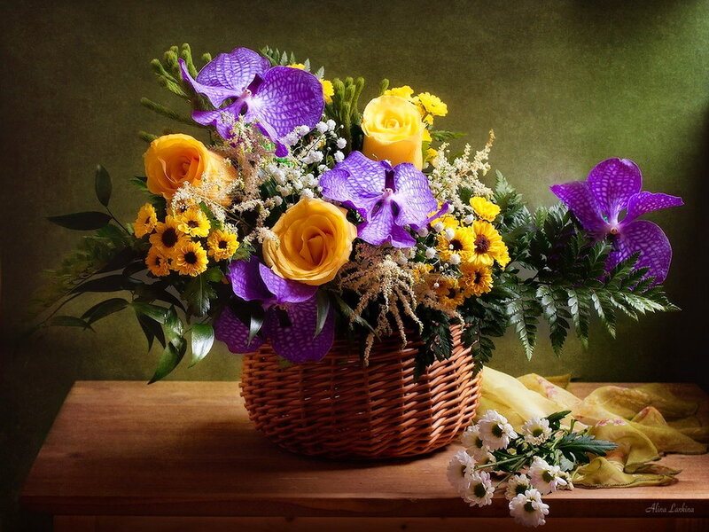 Flower Bouquet in Basket — Purple, Calm, Photograph, Table