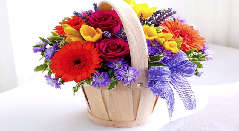 Flower Bouquet in Basket — Red, Bright, Morning