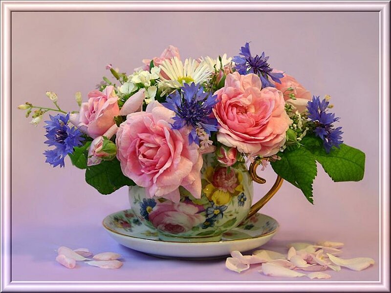 Flower Bouquet in Teacup — Pink