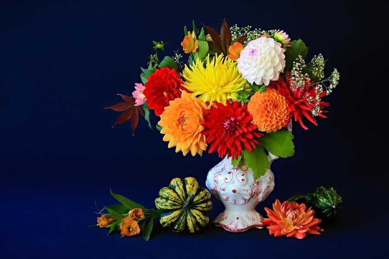 Flower Bouquet in Vase — Blue, Dramatic