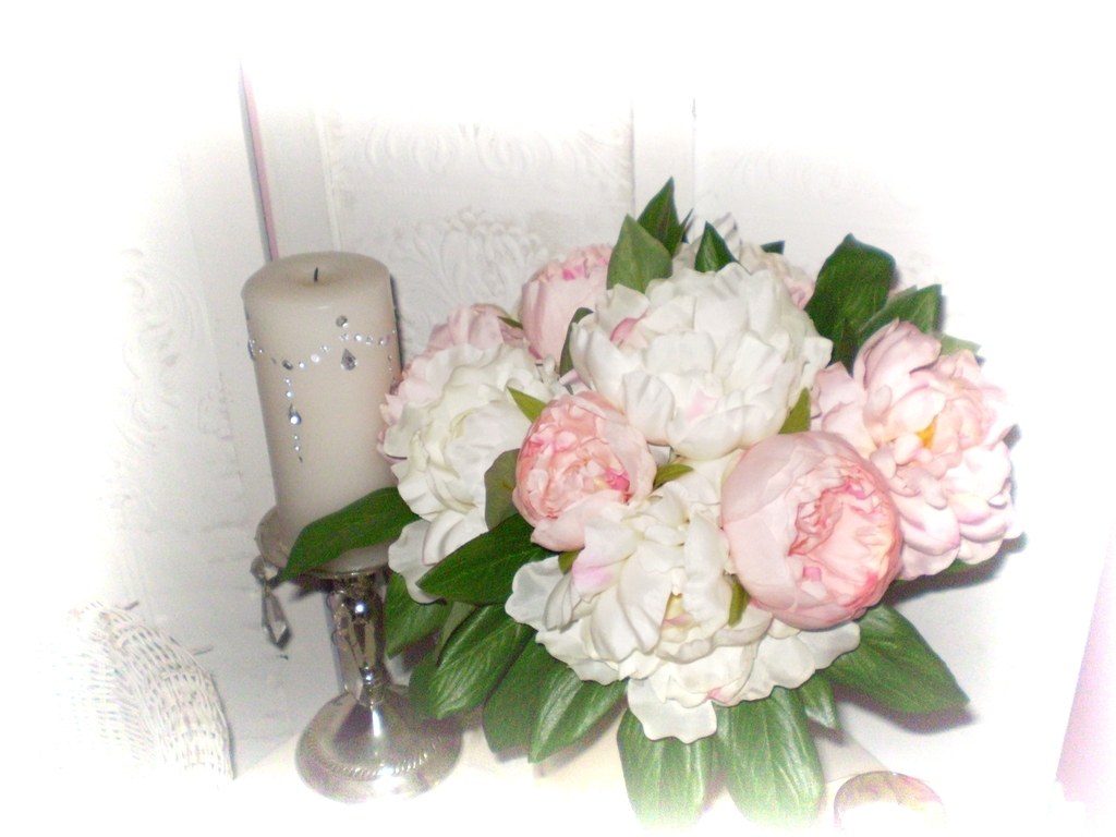 flower bouquet with candle