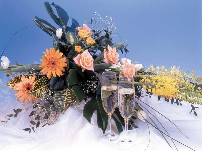 Flower Bouquet with Champagne — Blue