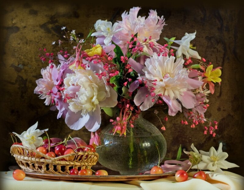 Flower Bouquet with Cherries — Pink
