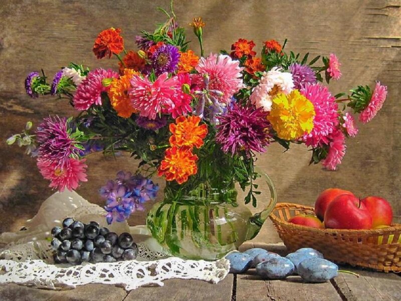 Flower Bouquet with Fruit — Pink, Calm