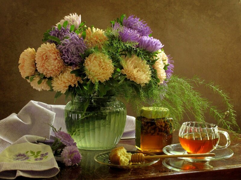 Flower Bouquet with Tea — Green