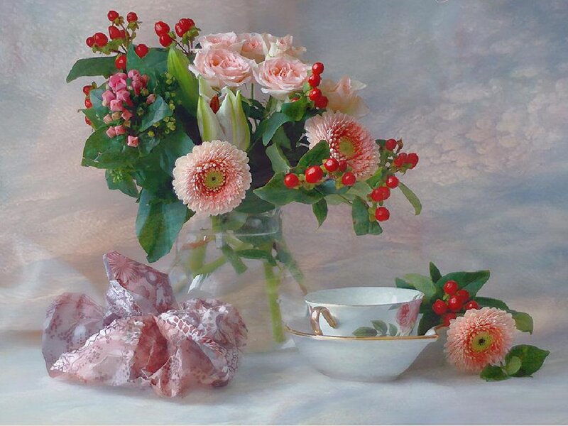 Flower Bouquet with Tea Set — Pink