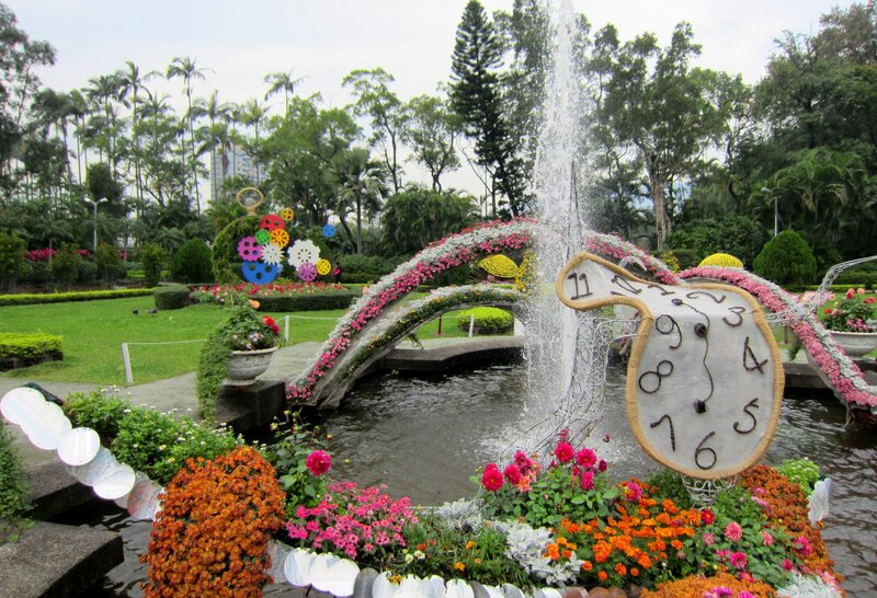Flower Clock Fountain