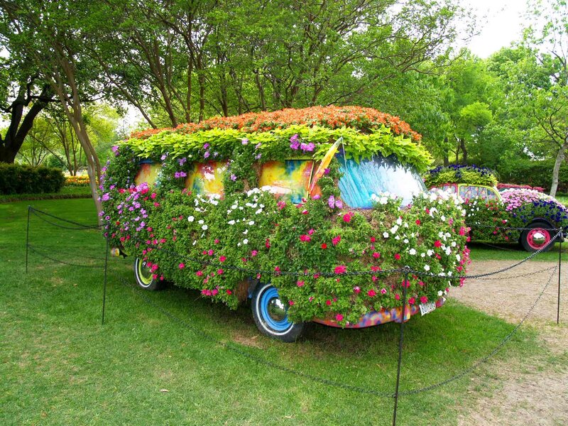 Flower-covered van display