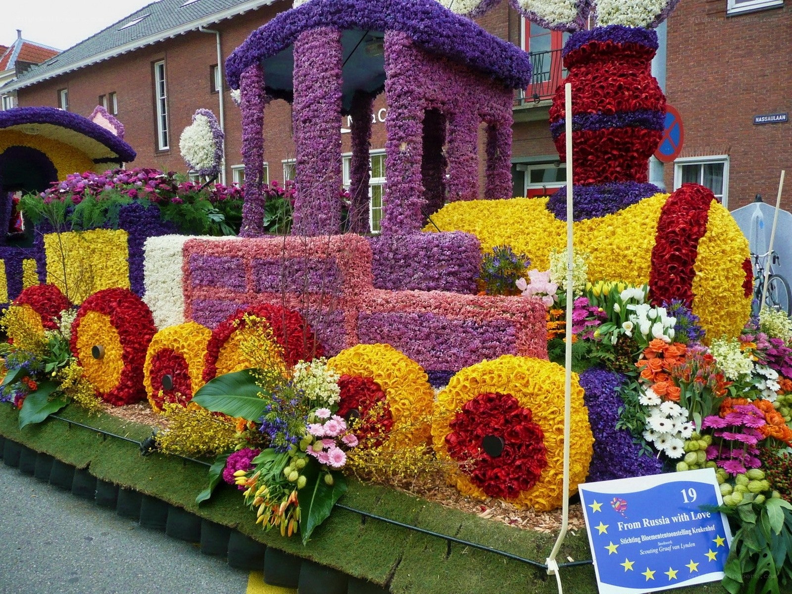 Flower-decorated train float